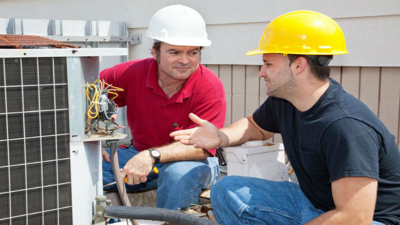 Hiring a Service Experienced in Heating and Cooling in Chicago, IL